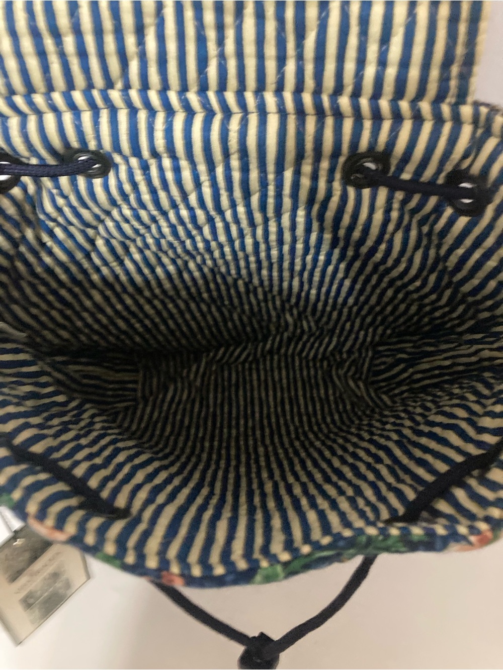 Vera Bradley Navy Floral & Animal Print Quilted Drawstring Backpack. Item# TSbp1 - Picture 4 of 7